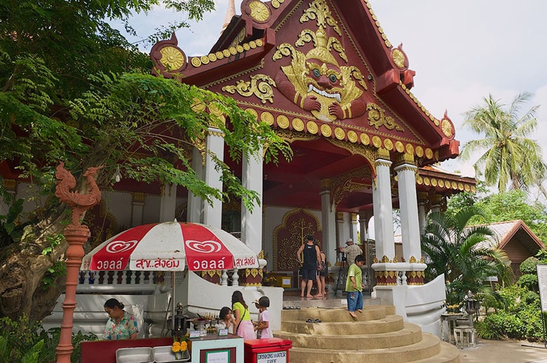 Wat Khunaram á Koh Samui