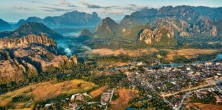 De Vientiane à Vang Vieng